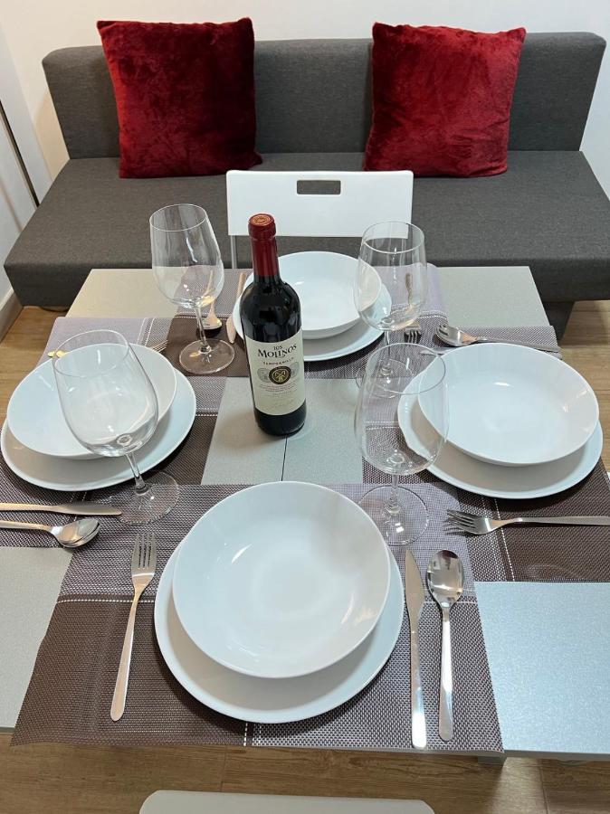 New Camp Nou Apartment/Diret Airport,Beautiful L'Hospitalet de Llobregat Esterno foto