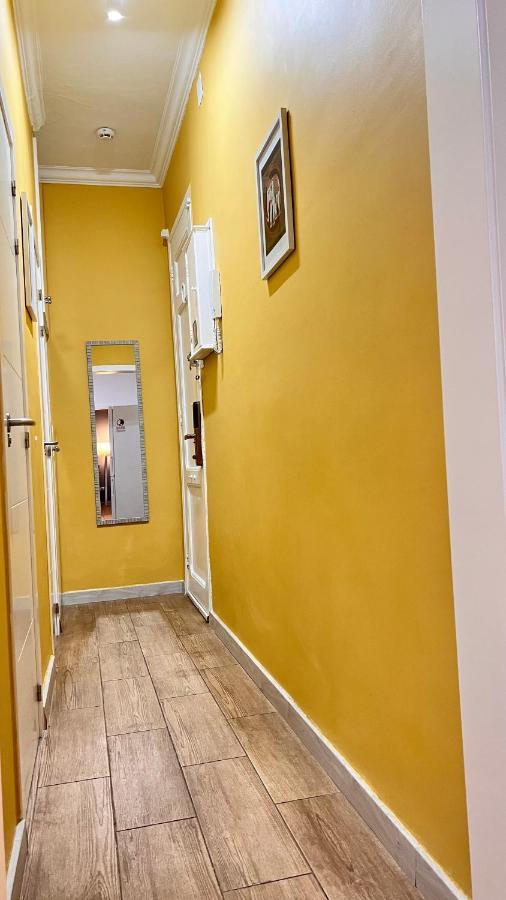New Camp Nou Apartment/Diret Airport,Beautiful L'Hospitalet de Llobregat Esterno foto