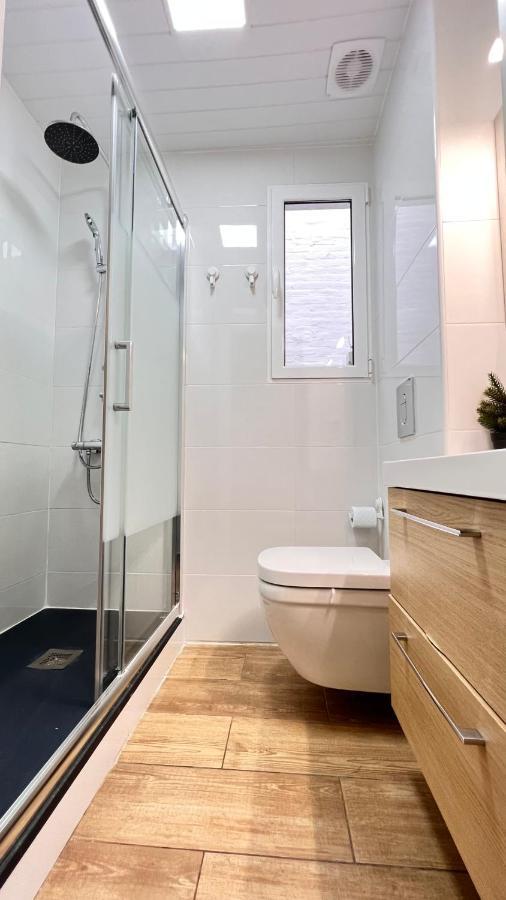 New Camp Nou Apartment/Diret Airport,Beautiful L'Hospitalet de Llobregat Esterno foto