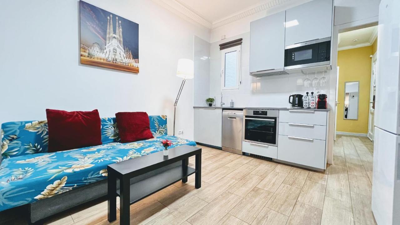 New Camp Nou Apartment/Diret Airport,Beautiful L'Hospitalet de Llobregat Esterno foto