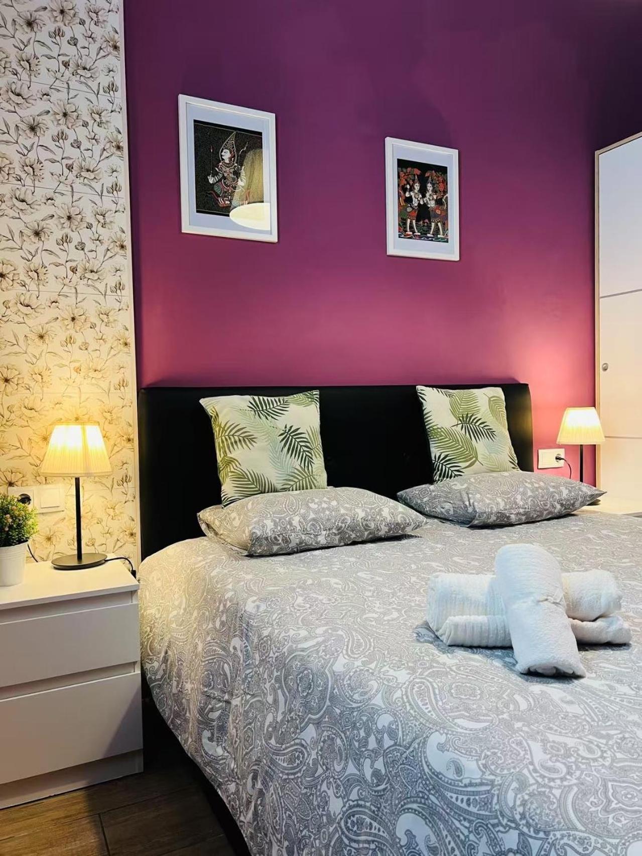 New Camp Nou Apartment/Diret Airport,Beautiful L'Hospitalet de Llobregat Esterno foto